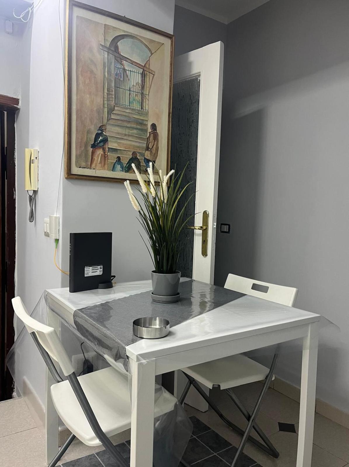 Zimari Apartment Naples Exterior photo